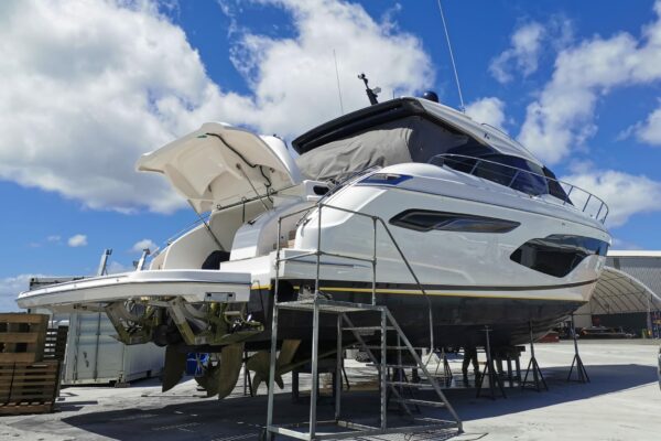 Fibreglass and gelcoat repairs for boats in Coromandel, New Zealand