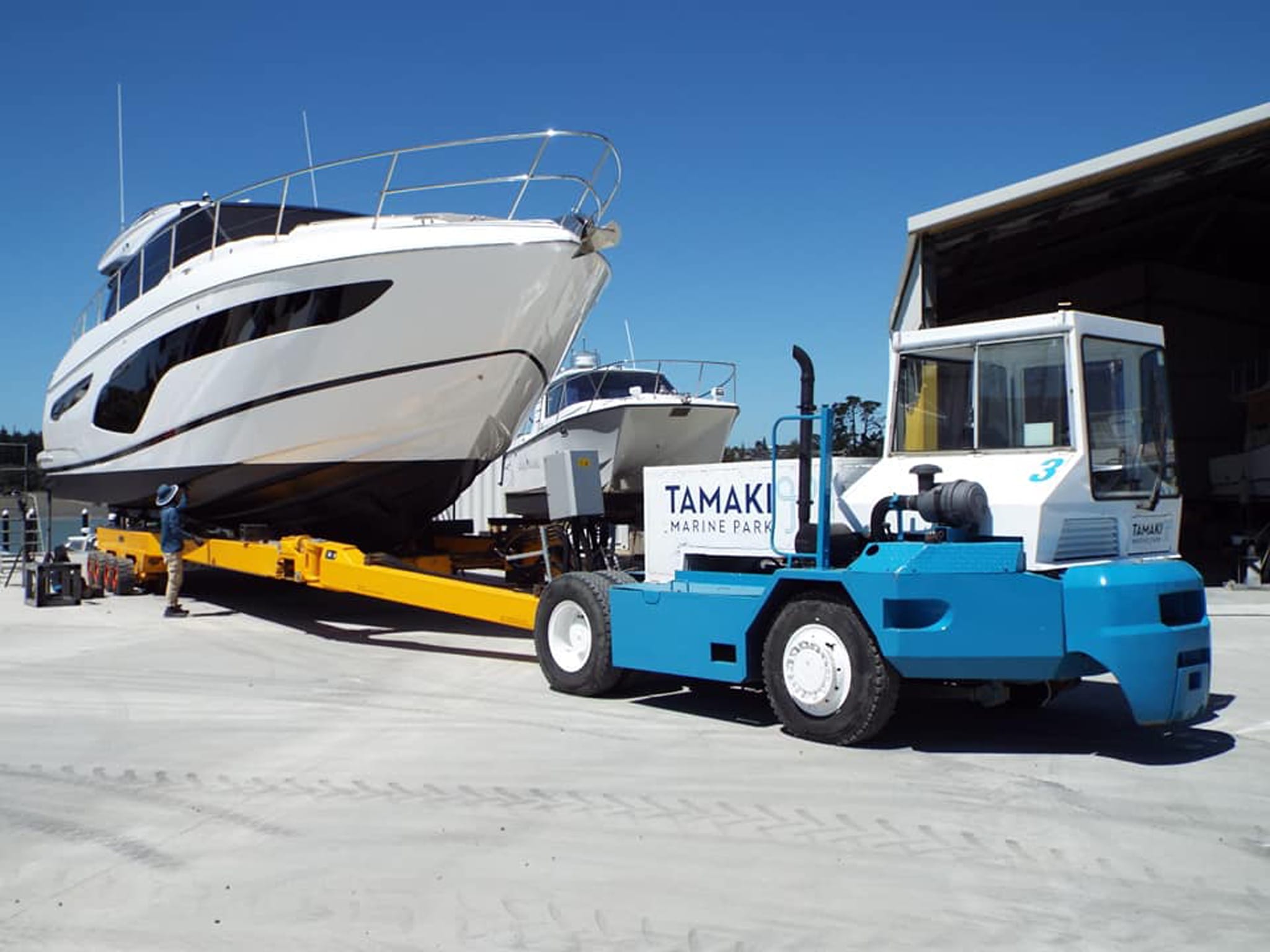 Boat repairers in the Auckland area